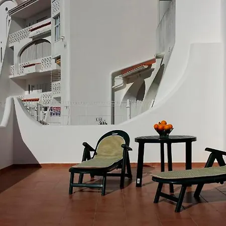 - Lote 6 T1 * Albufeira